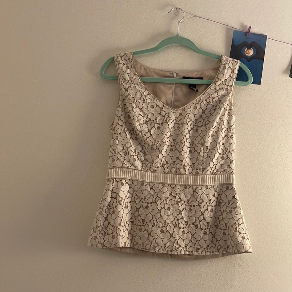 Cream White House black market size 6 top
